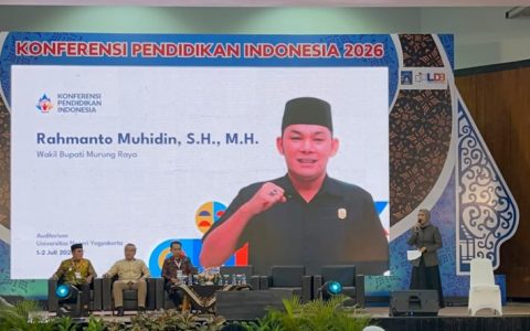 Wabup Rahmanto Muhidin Raih Penghargaan Tunas Inspirasi pada Konferensi Pendidikan Indonesia 2026