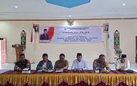Ketua DPRD Murung Raya Serap Aspirasi Warga Laung Tuhup, Perbaikan Jalan Utama Jadi Prioritas
