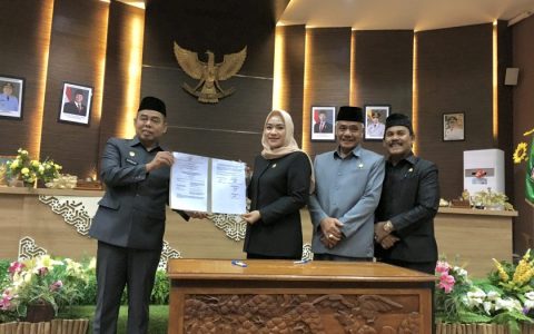 Raperda APBD 2025 Disahkan, DPRD Batola Apresiasi Raihan WTP
