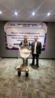 Ketua Umum SMSI Kukuhkan Pokja Newsroom Jaga Desa di Lampung Siasat Preventif SMSI di Lampung.