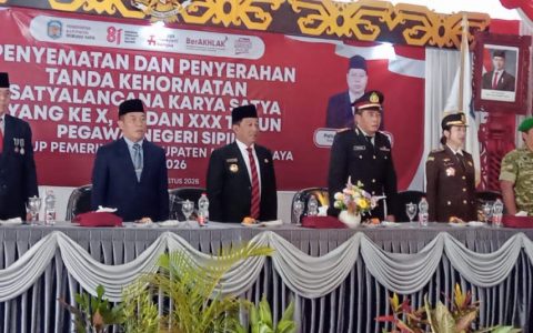 Ketua DPRD Murung Raya Apresiasi 27 ASN Terima Satyalancana Karya Satya