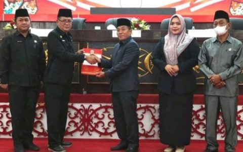 DPRD Murung Raya Serahkan Raperda, Perkuat Regulasi dan Pelayanan Publik