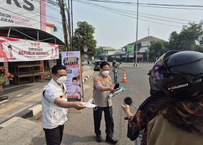 Saat Asap Mengancam Firman Yusi Hadir untuk Warga